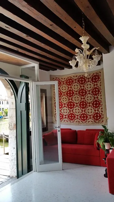 Elisabeth Waterfront Apartment البندقية إيطاليا